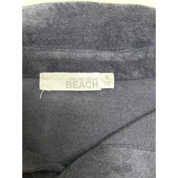 Barefoot Dreams Beach Cozy Terry Button Down Shirt in Black. Size S. NWOT - Picture 4 of 6